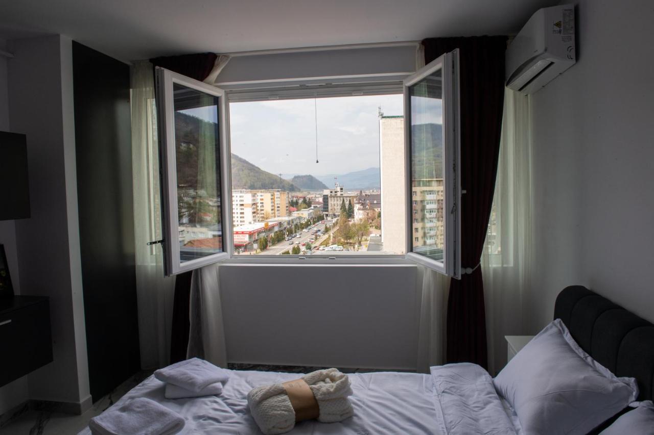 Apart Hotel Center Piatra Neamţ Eksteriør billede